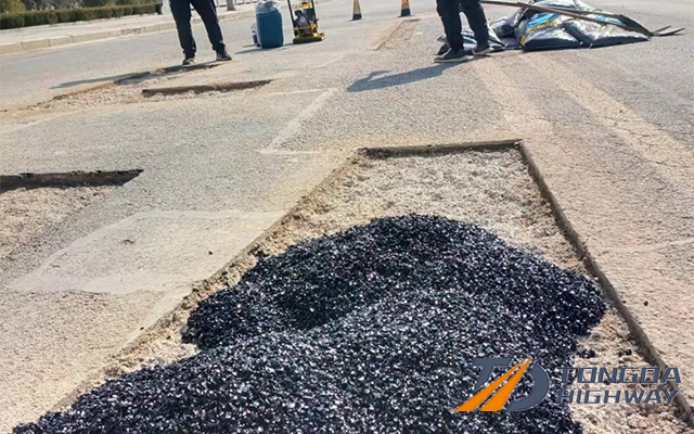 Cold Mix Asphalt Material