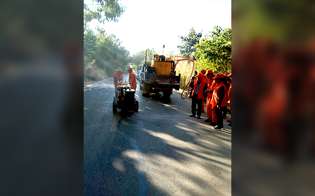 Road Repair Tech.jpg