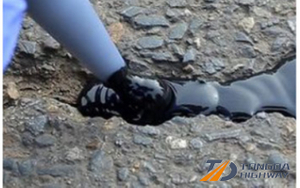 crack sealant.jpg