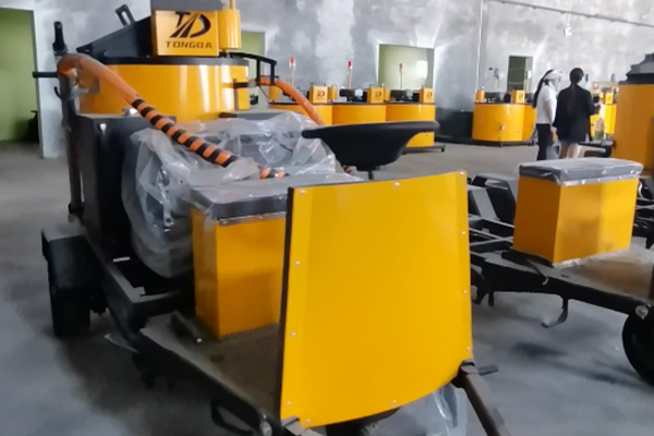 Why Choose Tongda Highway? The Core Advantages of Road Maintenance Manufacturers