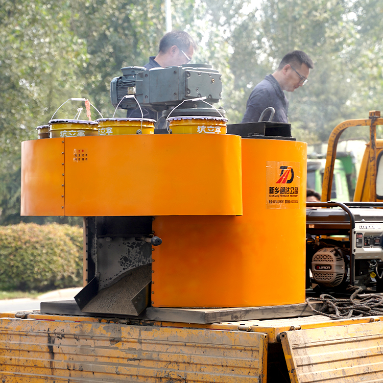 Pothole Repair Cold/ Hot Patching Mixing Machine